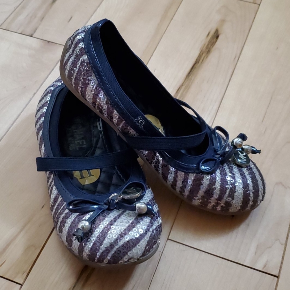 MK girls shoes